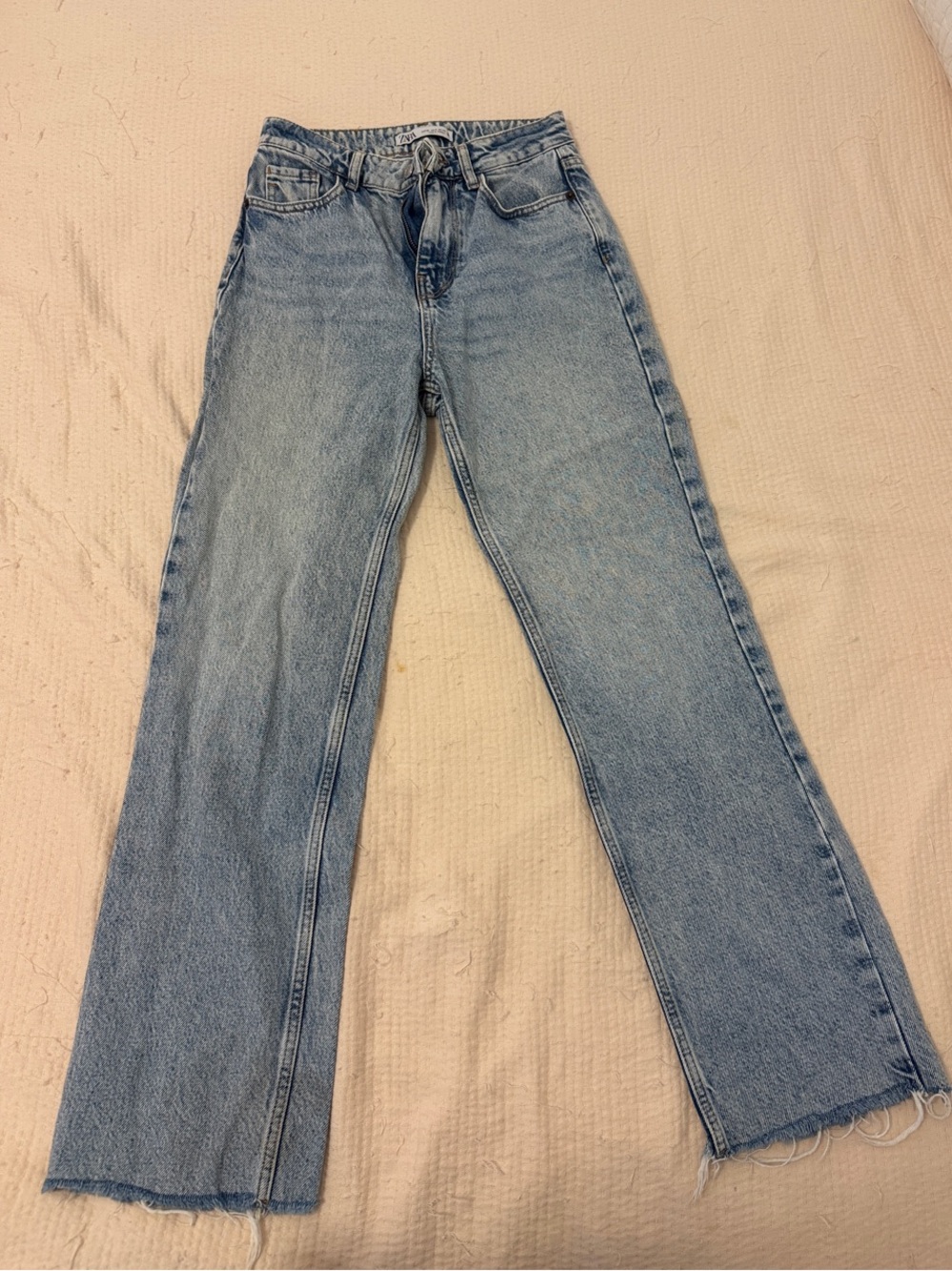 Zara High-Rise Straight Leg Women's Jeans in Light Blue